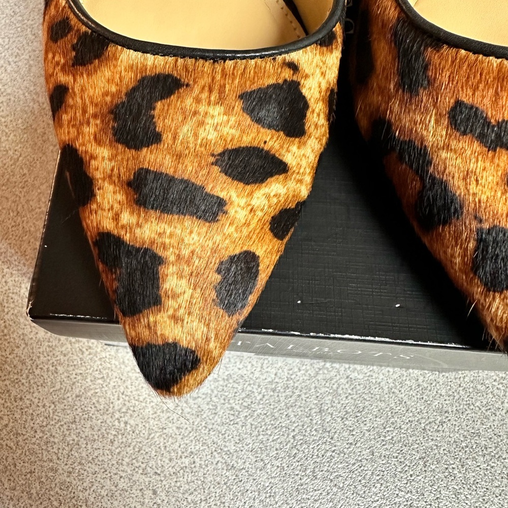 Pre Owned Kitten Heel Leopard Print Pump Size 8.5m - image 2